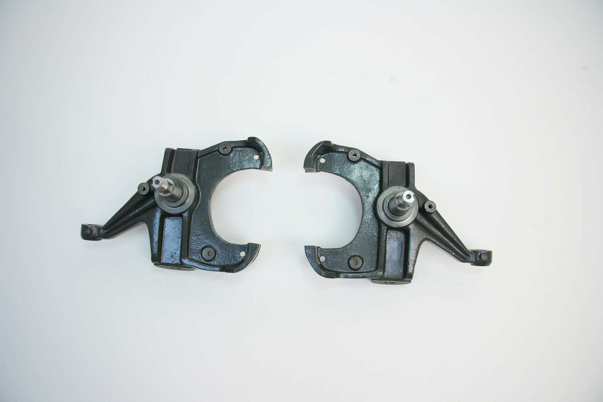 Belltech (KW Automotive) 7391 C10/C15/C1500/R10/R1500 All 1.25 in Rotors Drop Spindle Set - 3100