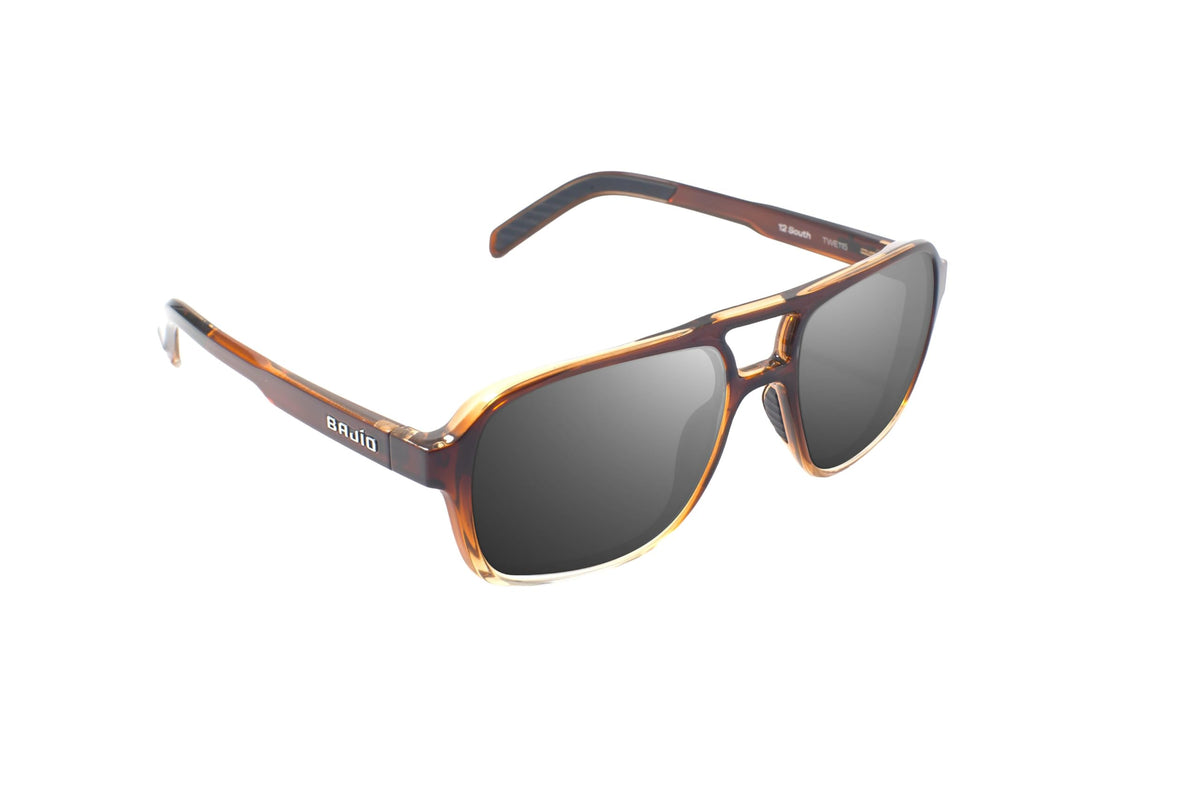 Bajio Sunglasses 12 South Gray Pc Whiskey Fade Gloss Sunglasses - TWE115020