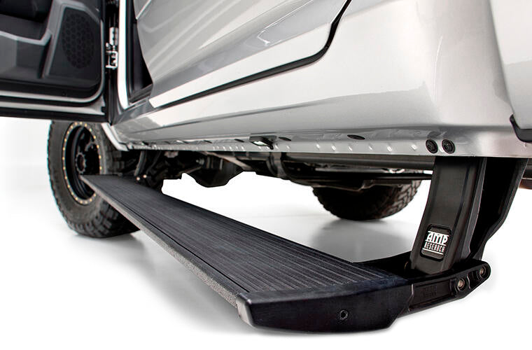Amp Research 22C SILVERADO/SIERRA 1500/2500 GAS/DIESEL CREW/EXTCAB Powerstep Plug N Play System Black - 76255-01A