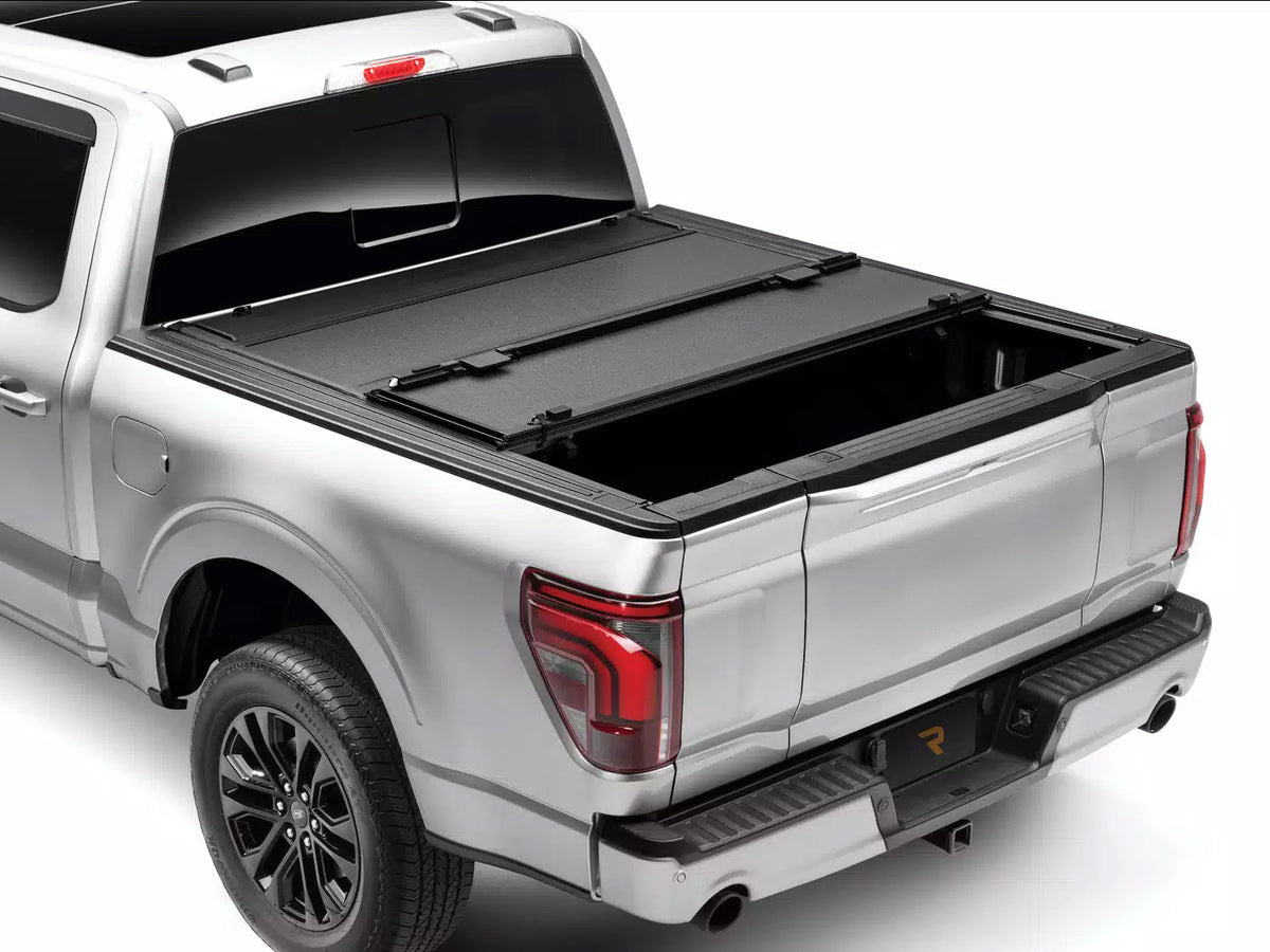 BAK Industries 19C SILVERADO/SIERRA (ex Carbon Pro) 5.8 ft Folding Bakflip MX4 Ezlift Tonneau Black - 450130