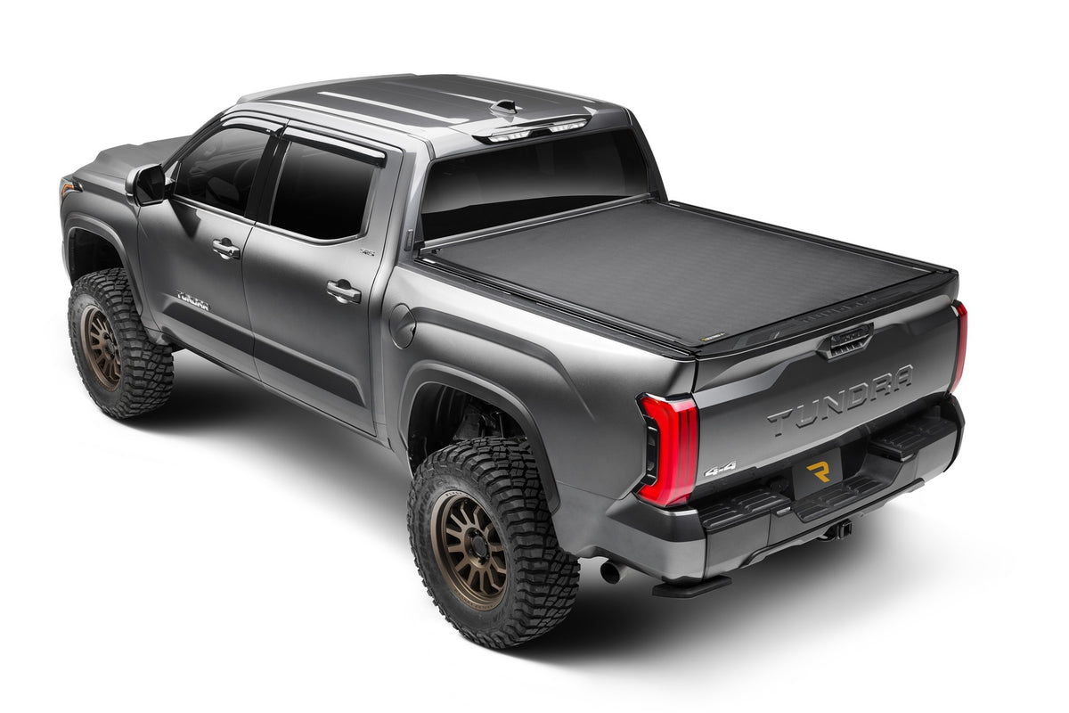BAK Industries 19C SILVERADO/SIERRA 1500 without Carbonpro Box 6.7 ft Bed Revolver X4S Tonneau with Tslot Rails - 80131RK